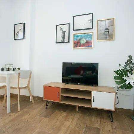 Daire Monko Lovely, Quiet & Center Sea Views O *