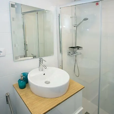 Monko Lovely, Quiet & Center Sea Views O * Torremolinos