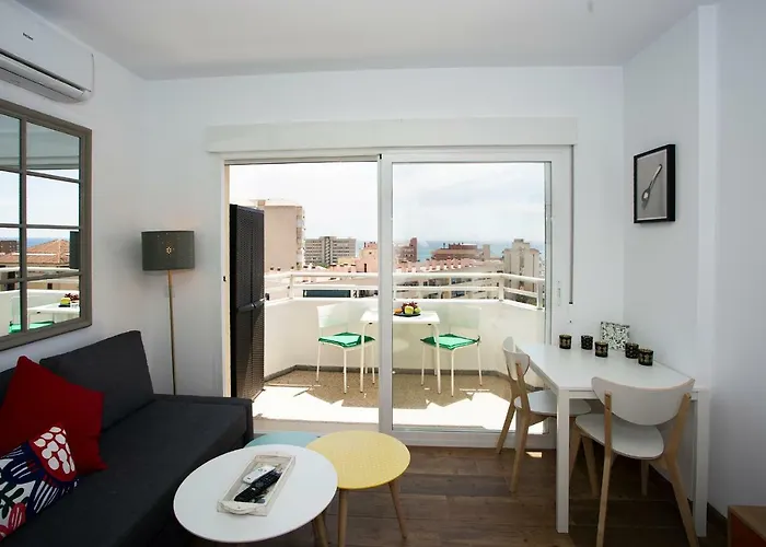 Monko Lovely, Quiet & Center Sea Views O Апартаменты Торремолинос